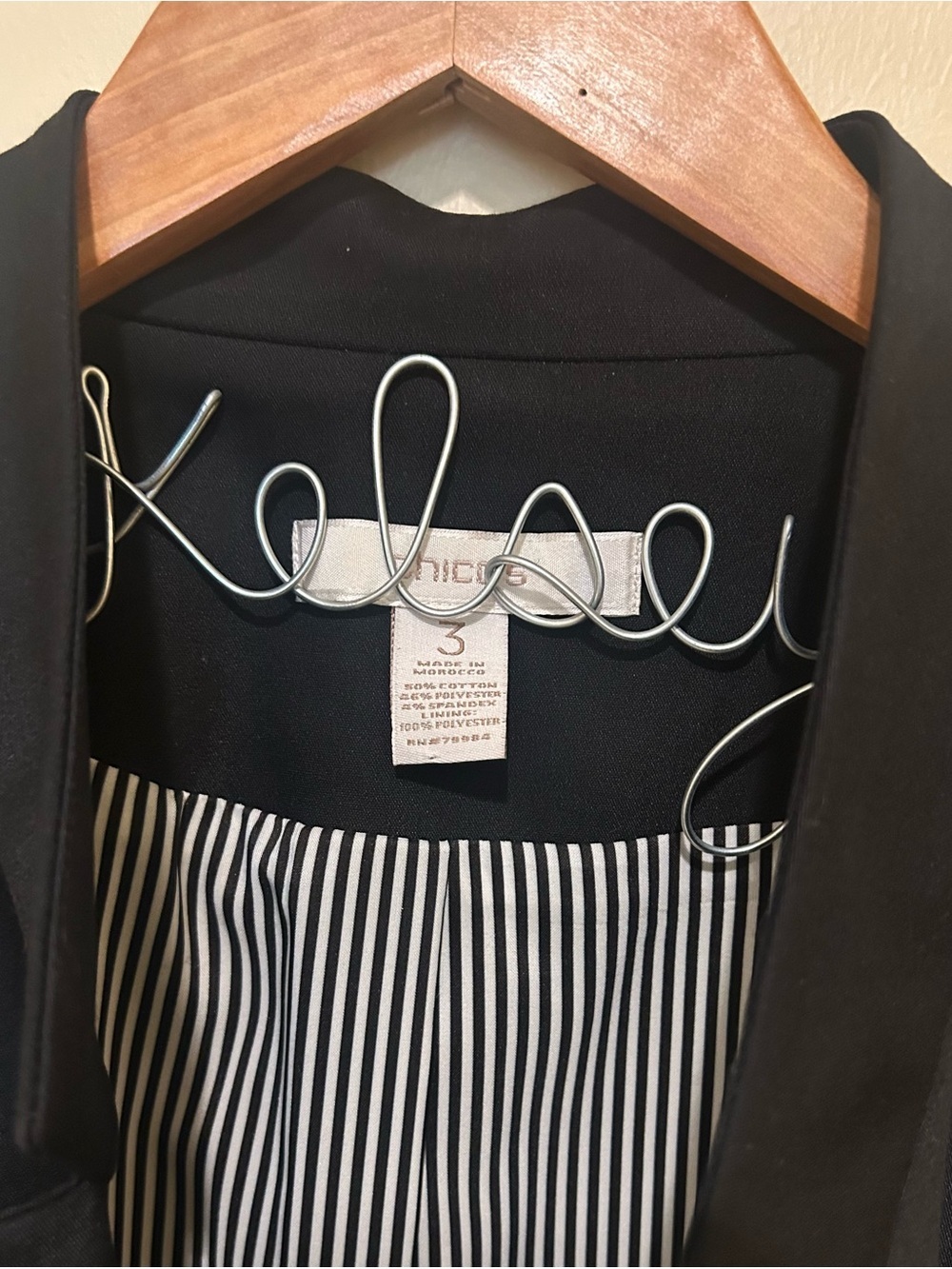 Chico's Black Blazer with Striped Lining with Gold Zip Pocket Size XL - Picture 4 of 8